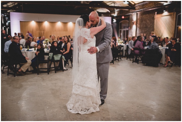 Downtown Knoxville,Jackson Terminal,Knoxville Wedding Photographer,