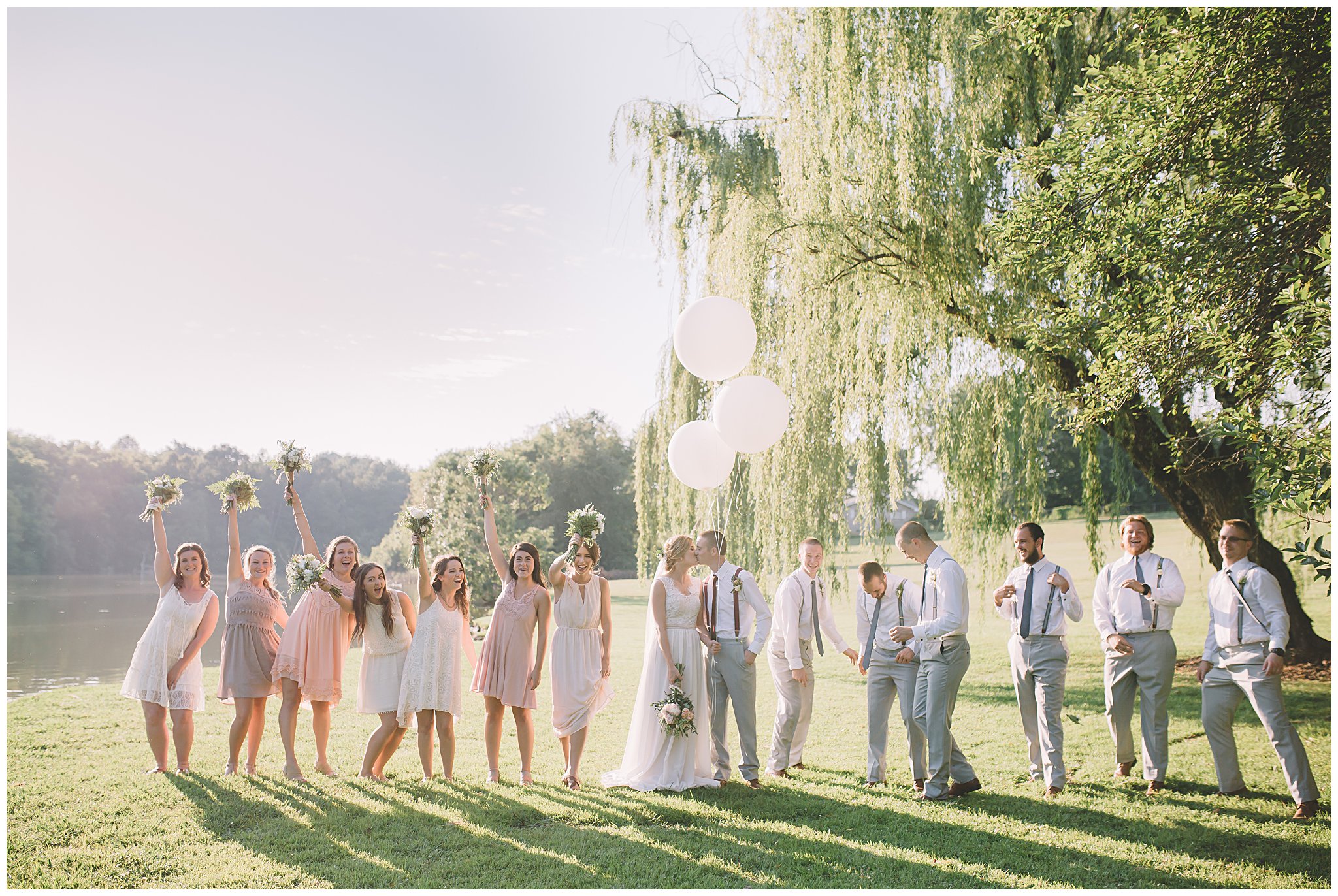 Knoxville Wedding Photographer - Woven & Spun Photographer - Amber Lowe Photo
