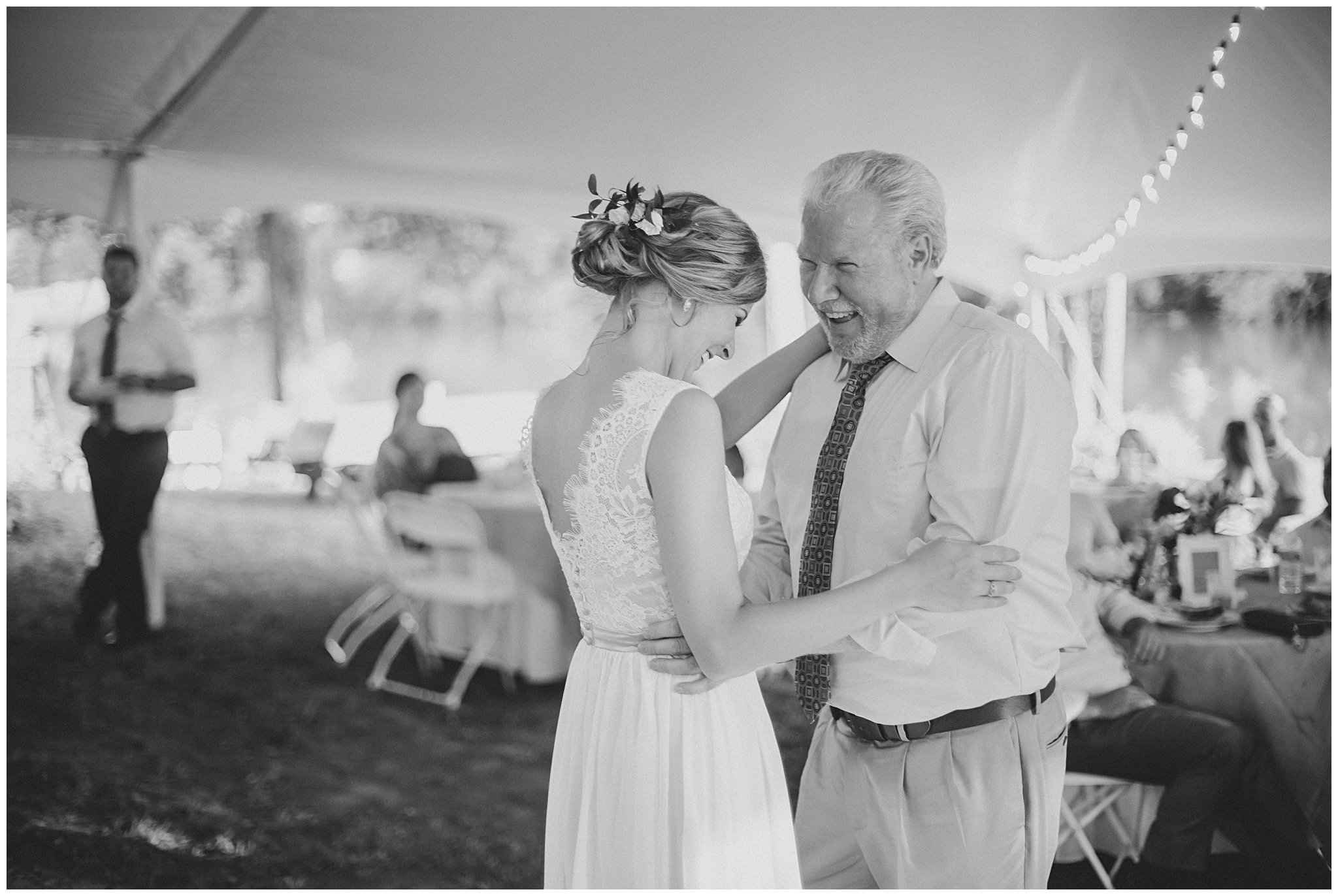 Knoxville Wedding Photographer - Woven & Spun Photographer - Amber Lowe Photo
