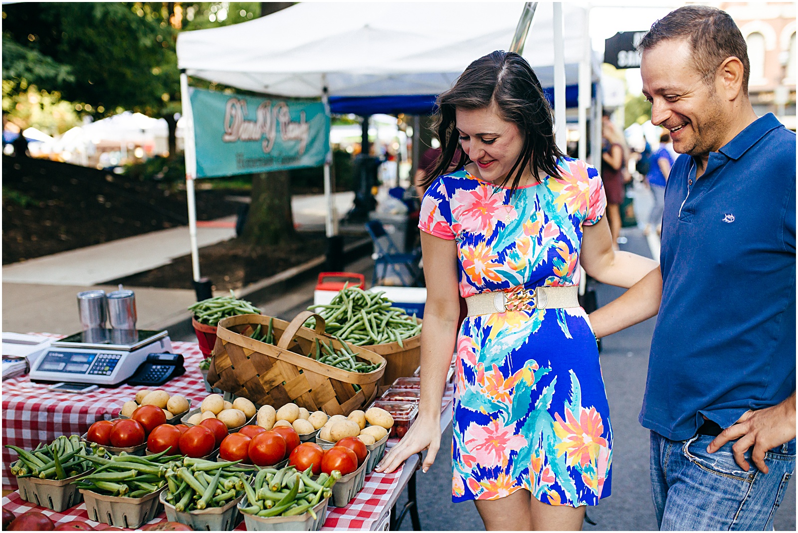Amber Lowe Photo,Crescent Bend,Downtown Knoxville,Engagement,Farmers Market,Knoxville Wedding Photographer, Amber Lowe Photo,Crescent Bend,Downtown Knoxville,Engagement,Farmers Market,Knoxville Wedding Photographer,