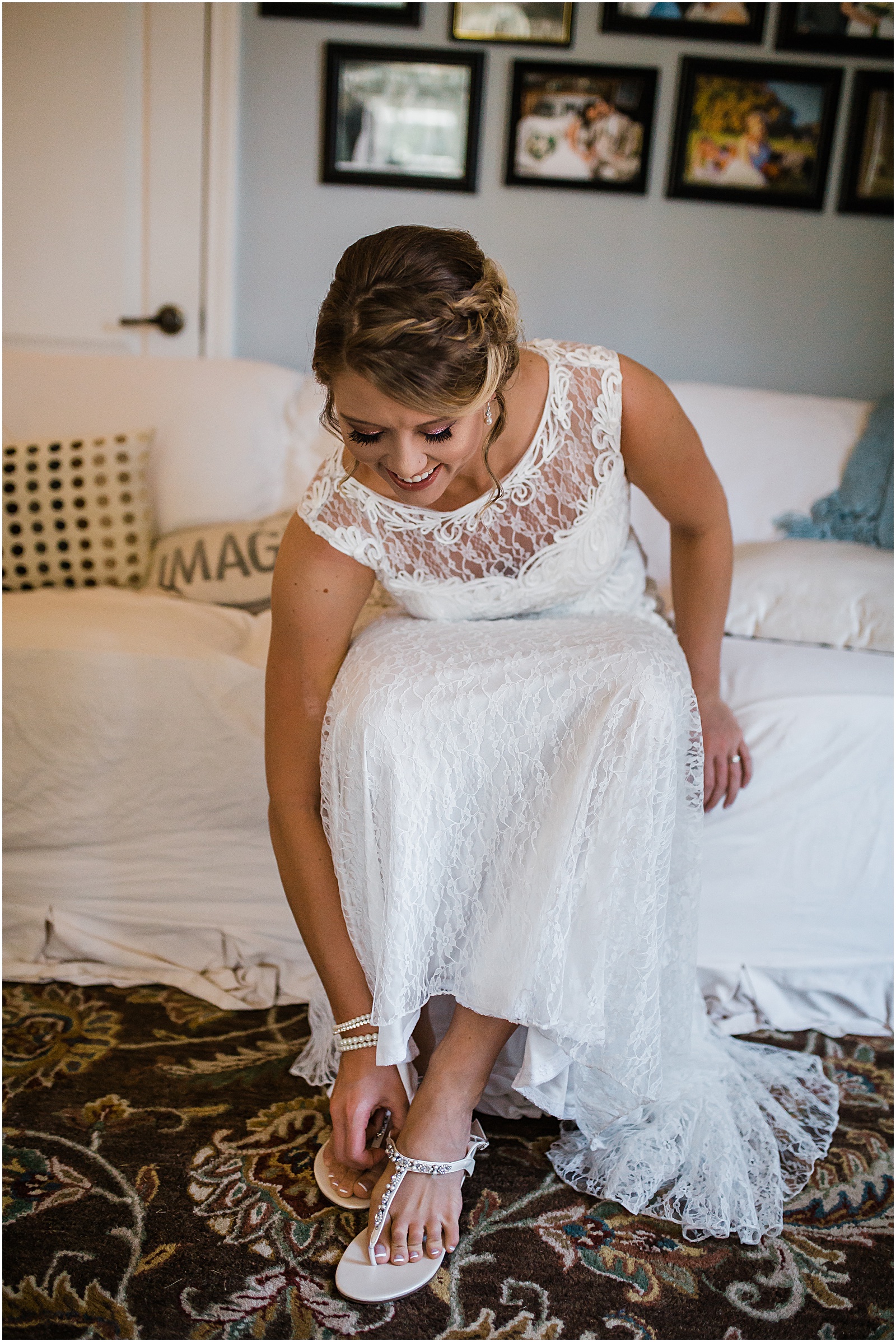 Bride,Honey Creek Farms,Knoxville Wedding Photographer,Wedding Photographer,