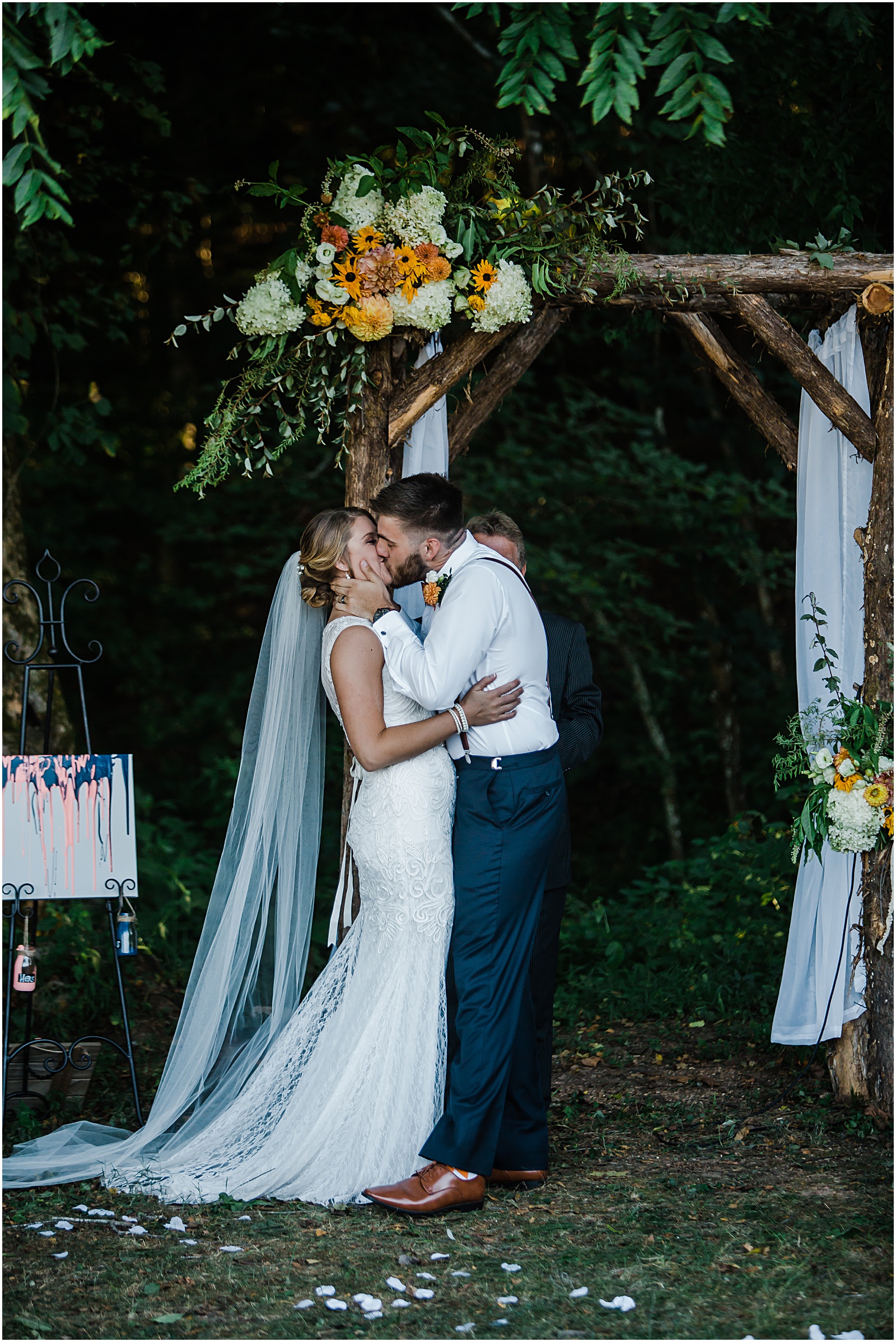 Bride,Honey Creek Farms,Knoxville Wedding Photographer,Wedding Photographer,