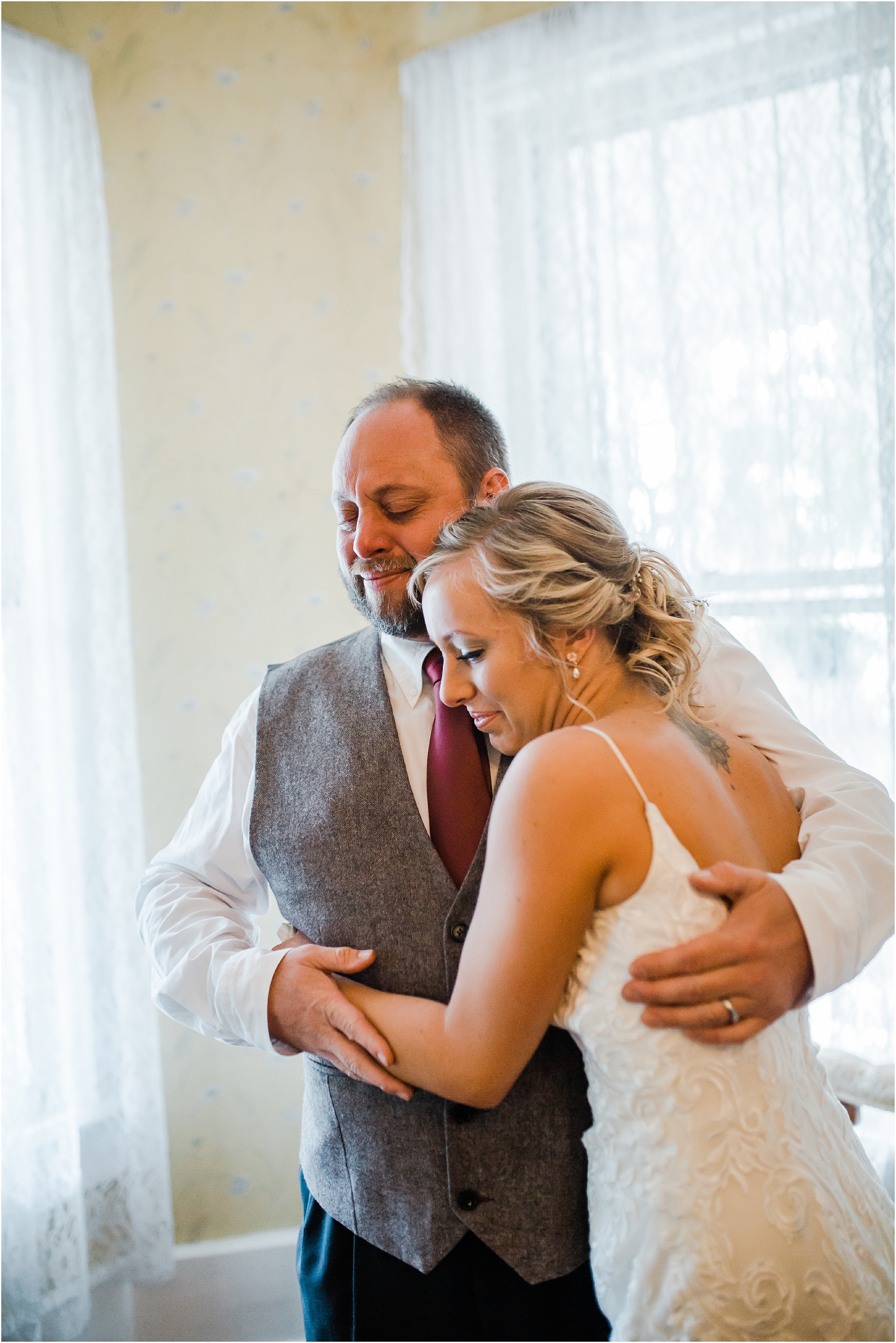 Amber Lowe Photo,Cardwell Manor,Fall Wedding,Knoxville Wedding Photographer,Summer Wedding,Wedding,Wedding Photographer,