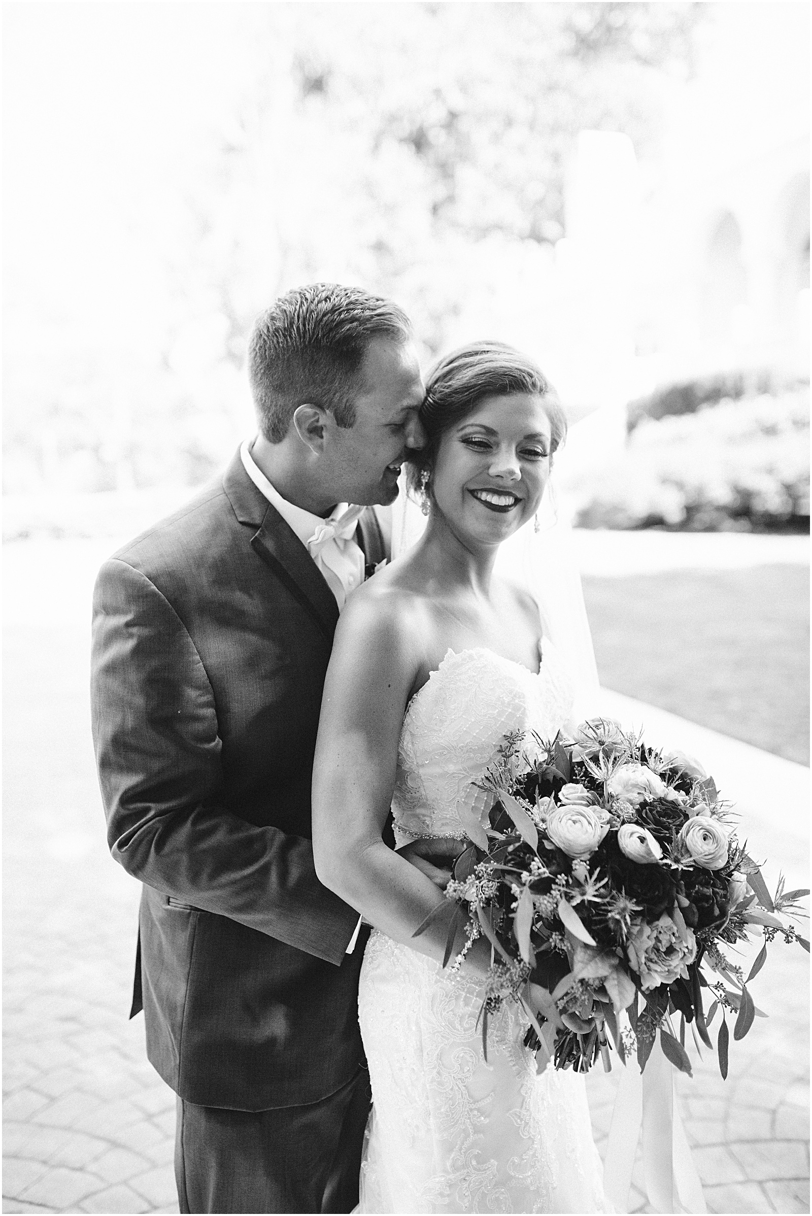 Amber Lowe Photo,Downtown Knoxville Wedding,Knoxville Museum of Art,Knoxville Wedding Photographer,Sunsphere,University of Tennessee,Wedding,