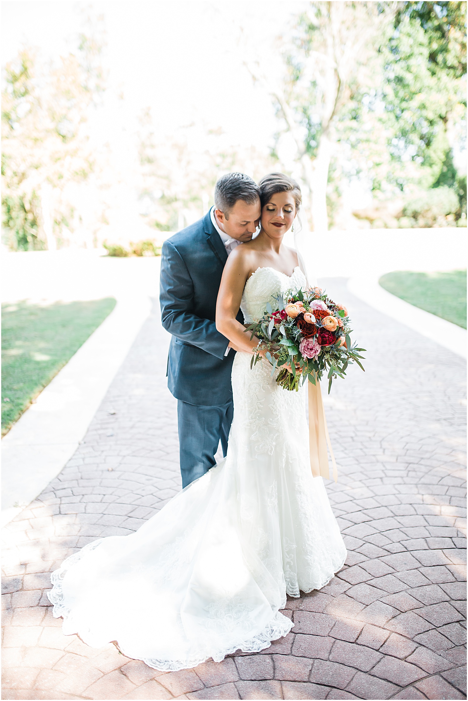 Amber Lowe Photo,Downtown Knoxville Wedding,Knoxville Museum of Art,Knoxville Wedding Photographer,Sunsphere,University of Tennessee,Wedding,