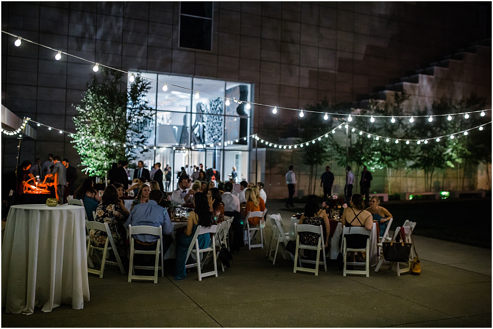 Amber Lowe Photo,Downtown Knoxville Wedding,Knoxville Museum of Art,Knoxville Wedding Photographer,Sunsphere,University of Tennessee,Wedding,
