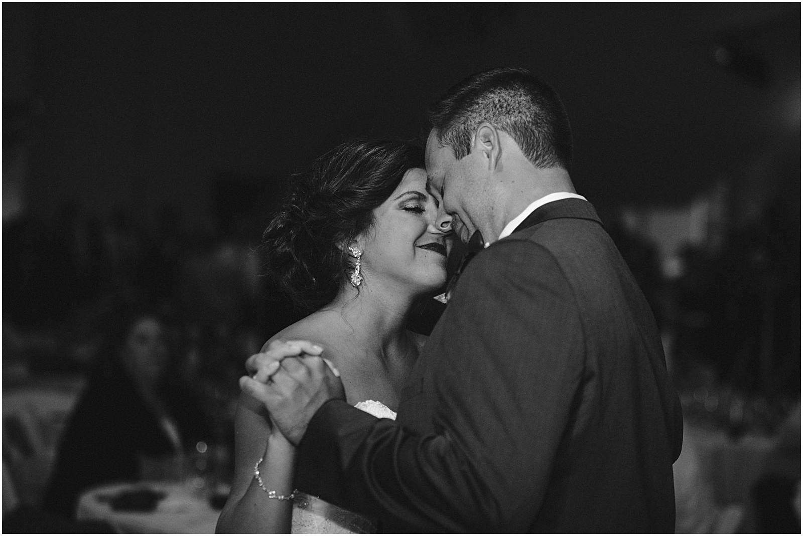 Amber Lowe Photo,Downtown Knoxville Wedding,Knoxville Museum of Art,Knoxville Wedding Photographer,Sunsphere,University of Tennessee,Wedding,
