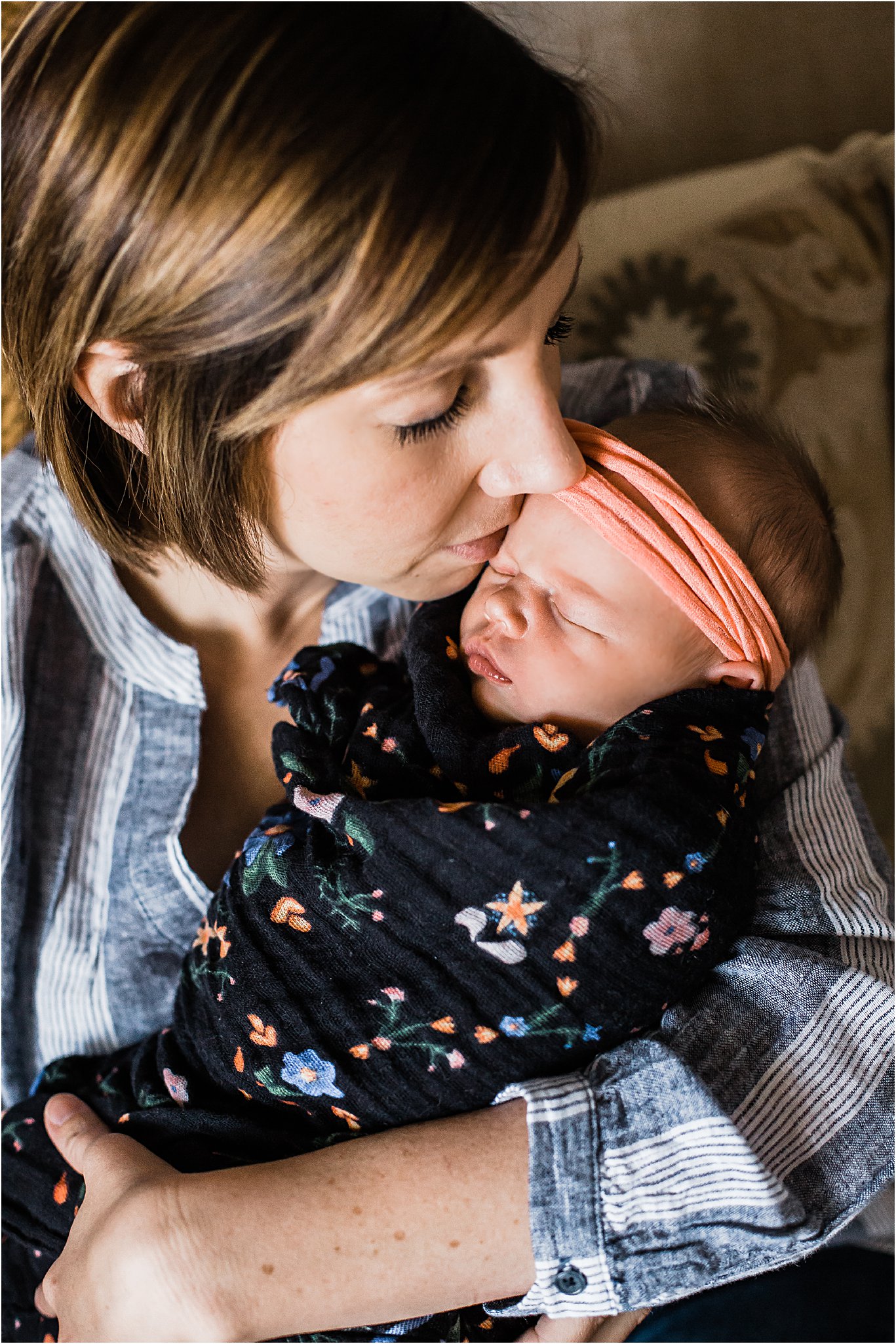 Amber Lowe Photo,Knoxville Newborn Photographer,Knoxville Photographer,Lifestyle Photographer,Newborn,Southern Bliss Weddings,